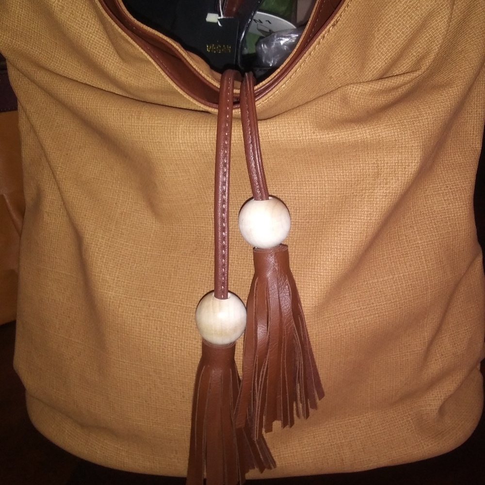 PURSES - Picture 5 of 8